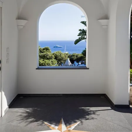 Lhp La Giara Capri