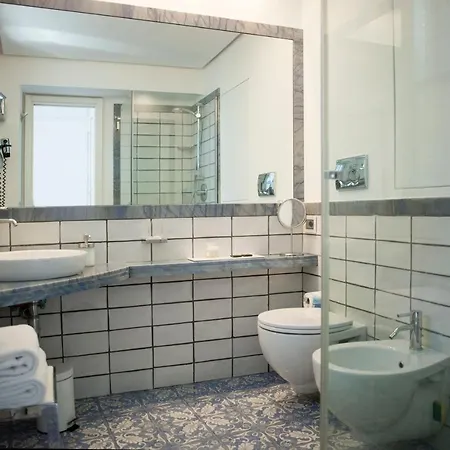 Lhp La Giara * קאפרי